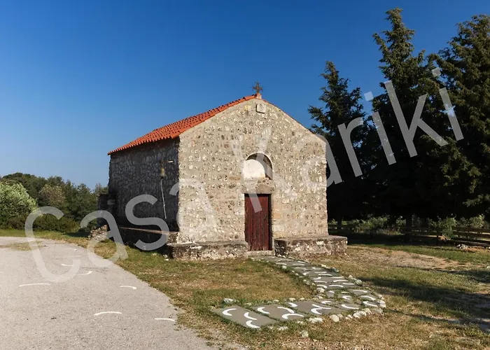 Casa Kariki - Traditional House In Psinthos